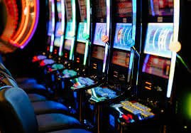 mmr00 Slot ဂိမ်း Spin ထိုးနေသည့် မြင်ကွင်း Jackpot ဆုဆင်းမှု